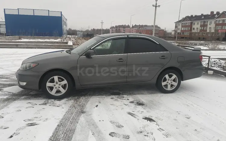 Toyota Camry 2005 года за 4 950 000 тг. в Актобе