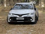 Toyota Camry 2021 года за 13 400 000 тг. в Тараз