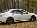Toyota Camry 2021 года за 13 400 000 тг. в Тараз – фото 5