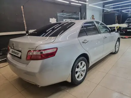 Toyota Camry 2011 года за 8 700 000 тг. в Караганда – фото 3