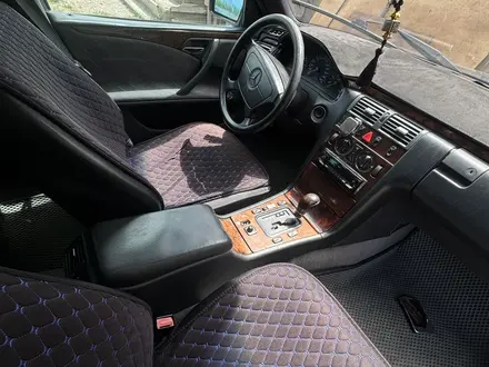 Mercedes-Benz E 320 1998 года за 3 000 000 тг. в Алматы – фото 7