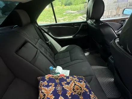 Mercedes-Benz E 320 1998 года за 3 000 000 тг. в Алматы – фото 10