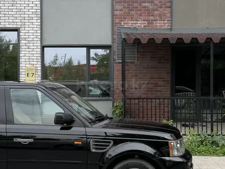 Land Rover Range Rover Sport 2006 года за 8 000 000 тг. в Алматы – фото 3