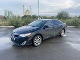 Toyota Camry 2014 годаfor7 900 000 тг. в Актобе – фото 2