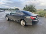 Toyota Camry 2014 годаfor7 900 000 тг. в Актобе – фото 4