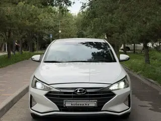 Hyundai Avante, 2020