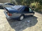 Mercedes-Benz E 230 1991 года за 1 700 000 тг. в Шымкент – фото 4