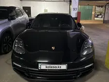 Porsche Panamera, 2017