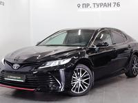 Toyota Camry Luxe 2021 года за 16 800 000 тг. в Астана