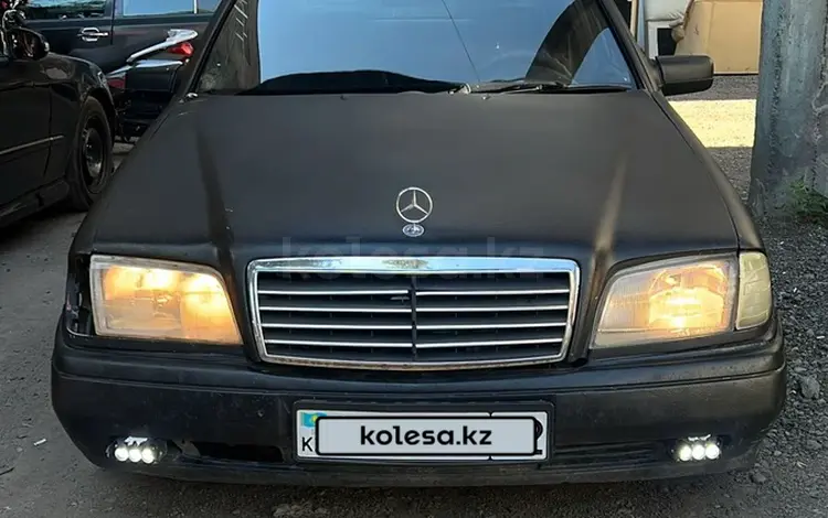 Mercedes-Benz C 220 1993 годаүшін1 300 000 тг. в Алматы