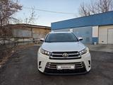 Toyota Highlander 2017 года за 17 900 000 тг. в Павлодар – фото 2