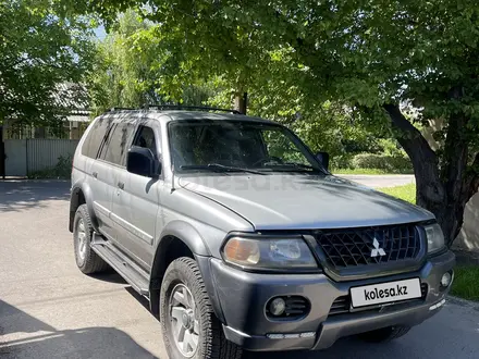 Mitsubishi Montero Sport 2000 года за 4 400 000 тг. в Алматы – фото 2