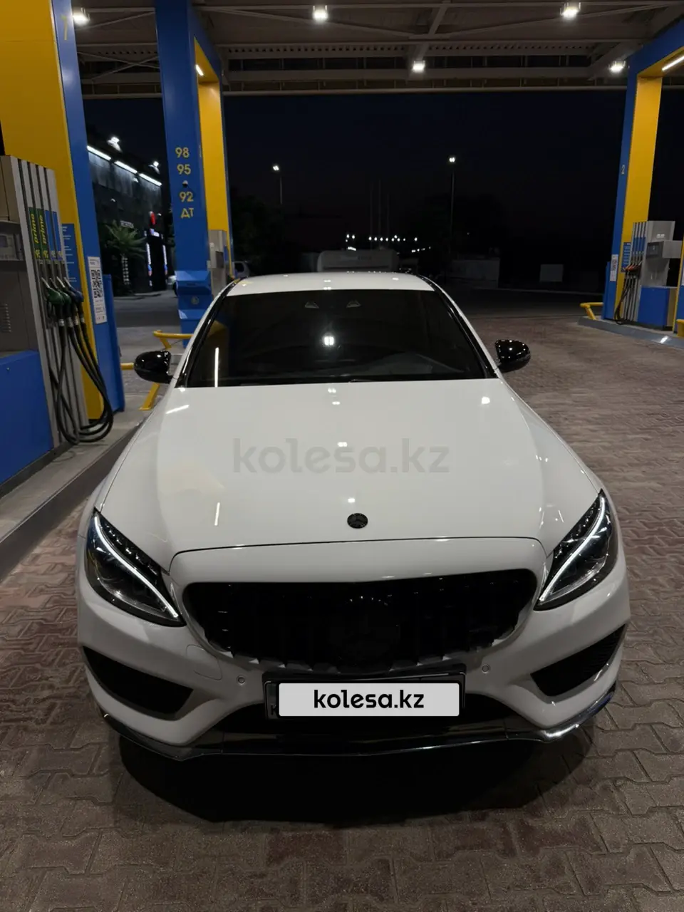 Mercedes-Benz C-Class, 2015