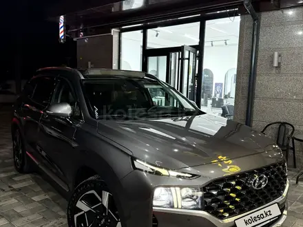 Hyundai Santa Fe 2022 года за 15 200 000 тг. в Шымкент