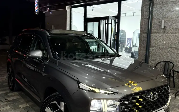Hyundai Santa Fe 2022 года за 15 200 000 тг. в Шымкент