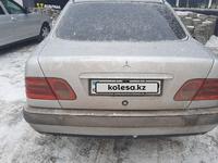 Mercedes-Benz E 280 1996 годаүшін2 655 402 тг. в Караганда