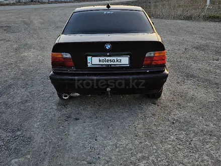 BMW 320 1992 года за 1 000 000 тг. в Караганда – фото 2