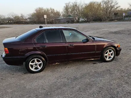 BMW 320 1992 года за 1 000 000 тг. в Караганда – фото 3