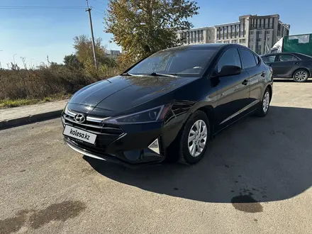 Hyundai Elantra 2019 года за 7 150 000 тг. в Астана