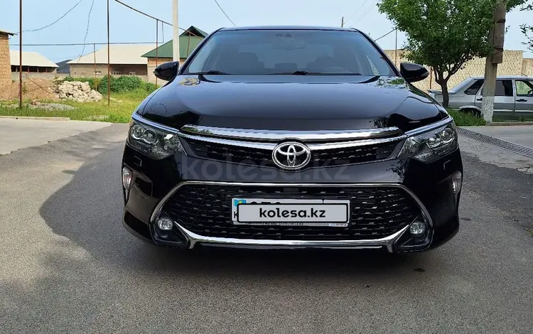 Toyota Camry 2017 года за 13 000 000 тг. в Шымкент