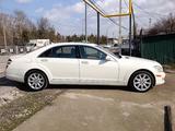 Mercedes-Benz S 550 2007 годаfor10 500 000 тг. в Шымкент – фото 2