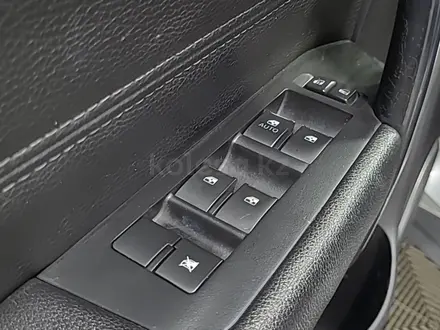 Chevrolet Captiva 2018 года за 6 750 000 тг. в Алматы – фото 17