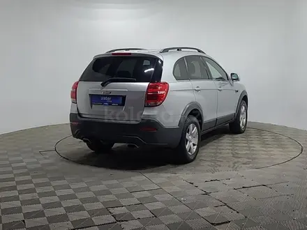 Chevrolet Captiva 2018 года за 6 750 000 тг. в Алматы – фото 5