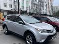 Toyota RAV4 2014 годаfor10 500 000 тг. в Алматы