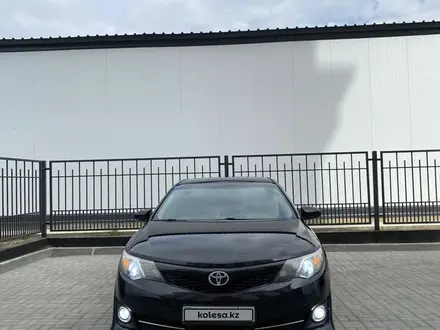 Toyota Camry 2012 года за 8 000 000 тг. в Кульсары – фото 3