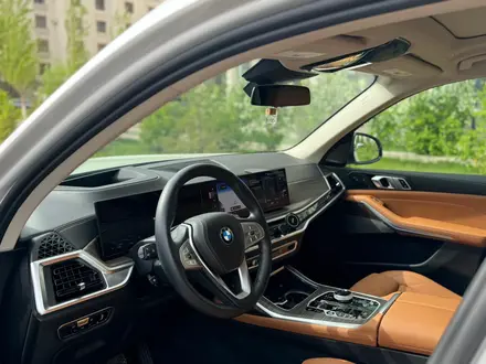 BMW X7 2023 года за 65 500 000 тг. в Астана – фото 8