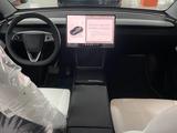 Tesla Model Y 2025 года за 18 320 000 тг. в Алматы – фото 5