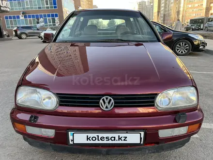 Volkswagen Golf 1996 года за 1 600 000 тг. в Астана – фото 21
