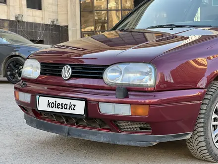 Volkswagen Golf 1996 года за 1 600 000 тг. в Астана – фото 7