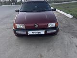 Volkswagen Passat 1992 годаүшін2 650 000 тг. в Уральск – фото 2