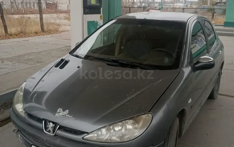 Peugeot 206 2007 годаүшін1 300 000 тг. в Семей