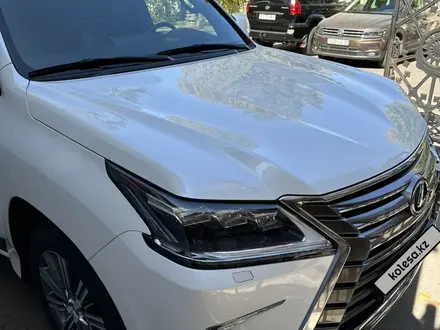 Lexus LX 570 2016 года за 44 000 000 тг. в Астана – фото 12