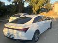 Hyundai Elantra 2022 годаүшін8 500 000 тг. в Атырау – фото 4