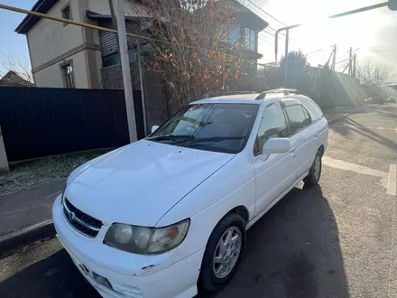 Nissan R'nessa 1998 года за 1 100 000 тг. в Алматы