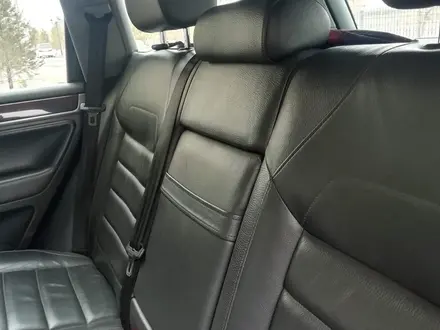 Volkswagen Touareg 2007 года за 7 500 000 тг. в Астана – фото 3