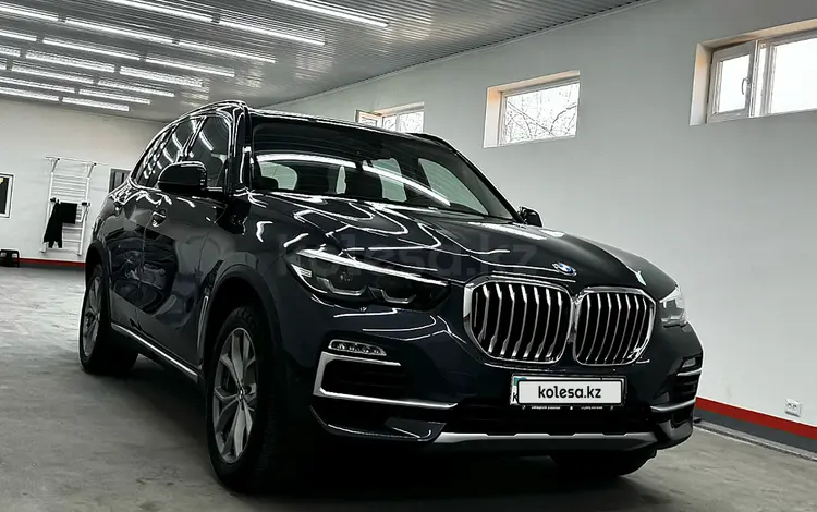 BMW X5 2019 года за 33 000 000 тг. в Алматы