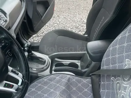 Kia Sportage 2014 года за 6 500 000 тг. в Актобе – фото 5