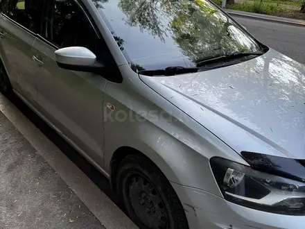 Volkswagen Polo 2018 года за 6 500 000 тг. в Алматы – фото 4