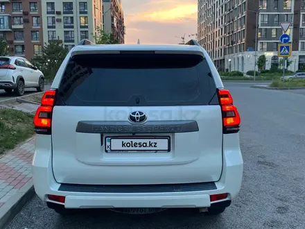 Toyota Land Cruiser Prado 2019 года за 19 500 000 тг. в Актобе – фото 4