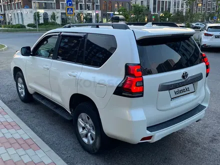 Toyota Land Cruiser Prado 2019 года за 19 500 000 тг. в Актобе – фото 3