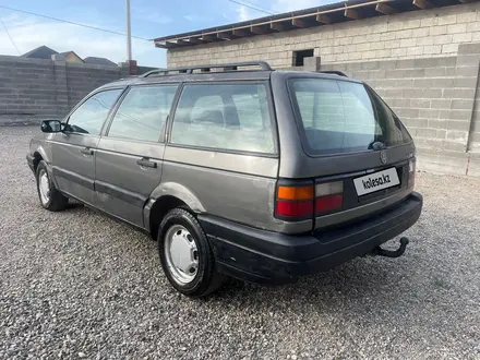 Volkswagen Passat 1989 года за 900 000 тг. в Тараз – фото 2