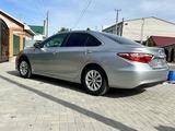 Toyota Camry 2014 года за 5 700 000 тг. в Актобе – фото 2