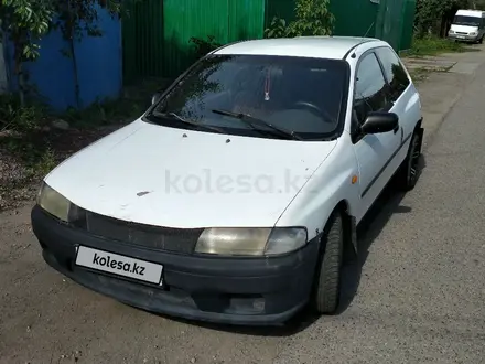 Mazda 323 1997 года за 1 200 000 тг. в Алматы – фото 4