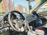 Chevrolet Cruze 2013 годаfor3 600 000 тг. в Астана – фото 2