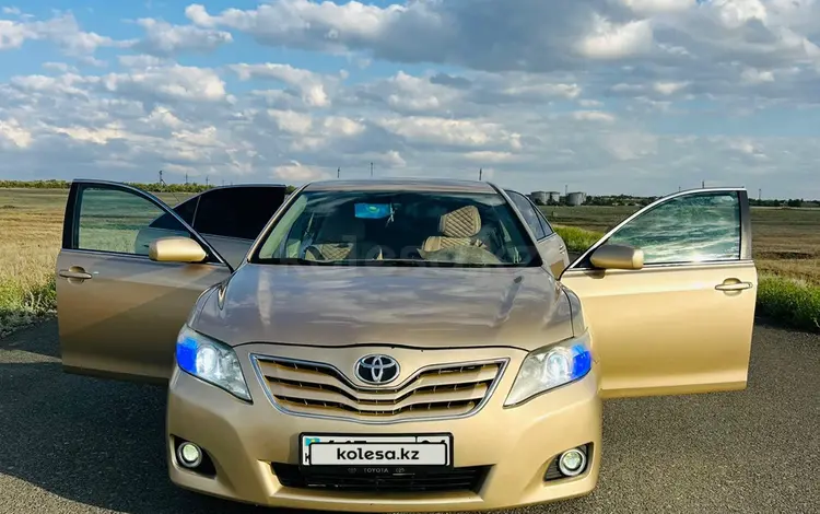 Toyota Camry 2010 года за 6 900 000 тг. в Актобе