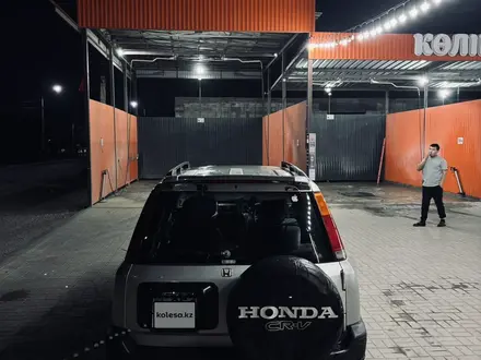 Honda CR-V 1996 года за 2 630 000 тг. в Алматы – фото 2